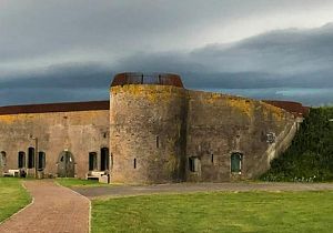 Fort Buitensluis open op 11 en 12 juni. Kom langs en proef de sfeer
